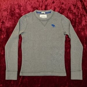 Abercrombie Kids Gray and Blue Crew Neck Top